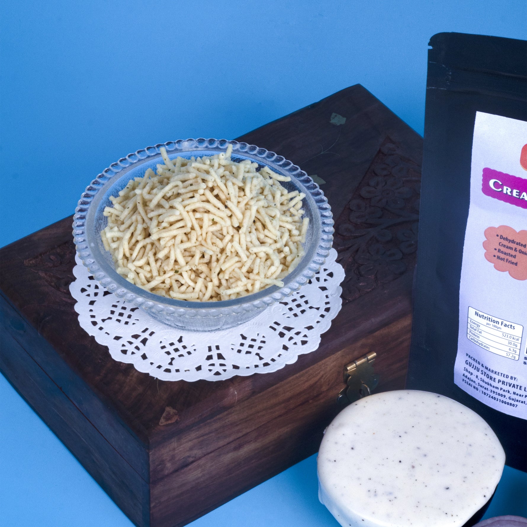 Cream & Onion Bhujiya