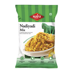Raju Namkeen Nadiyadi Mix snack pack featuring a bowl of traditional Gujarati mix with fried lentils and gram flour snacks