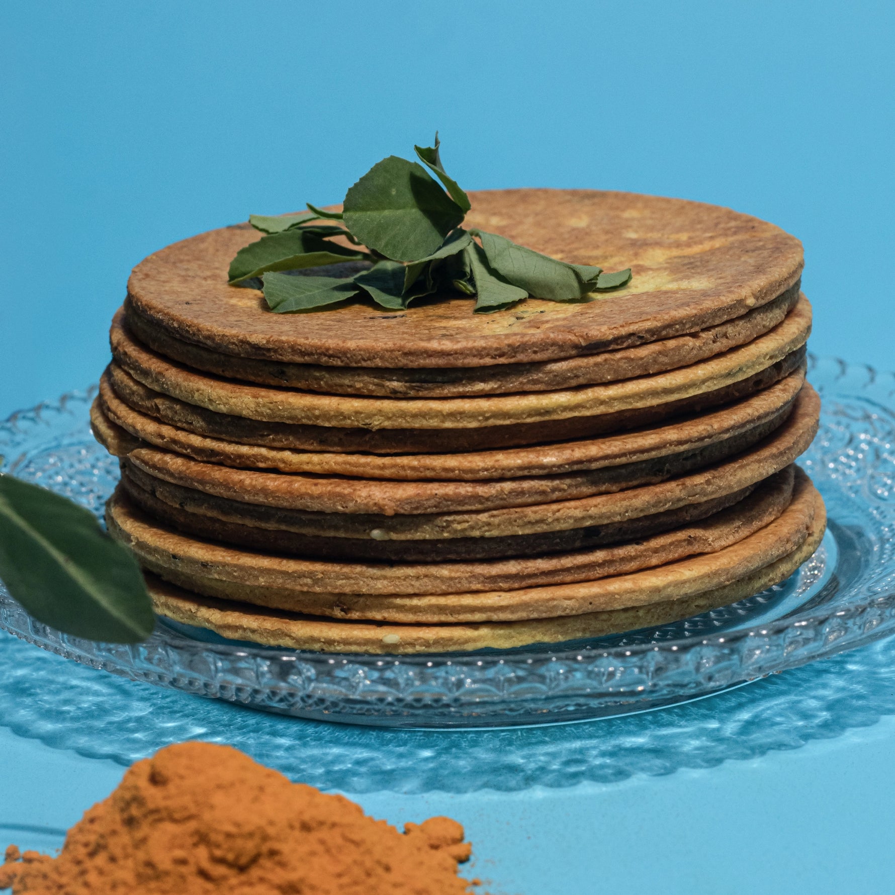 Methi Bhakhri, a traditional Indian crispy bread made with fenugreek, perfect for healthy snacking